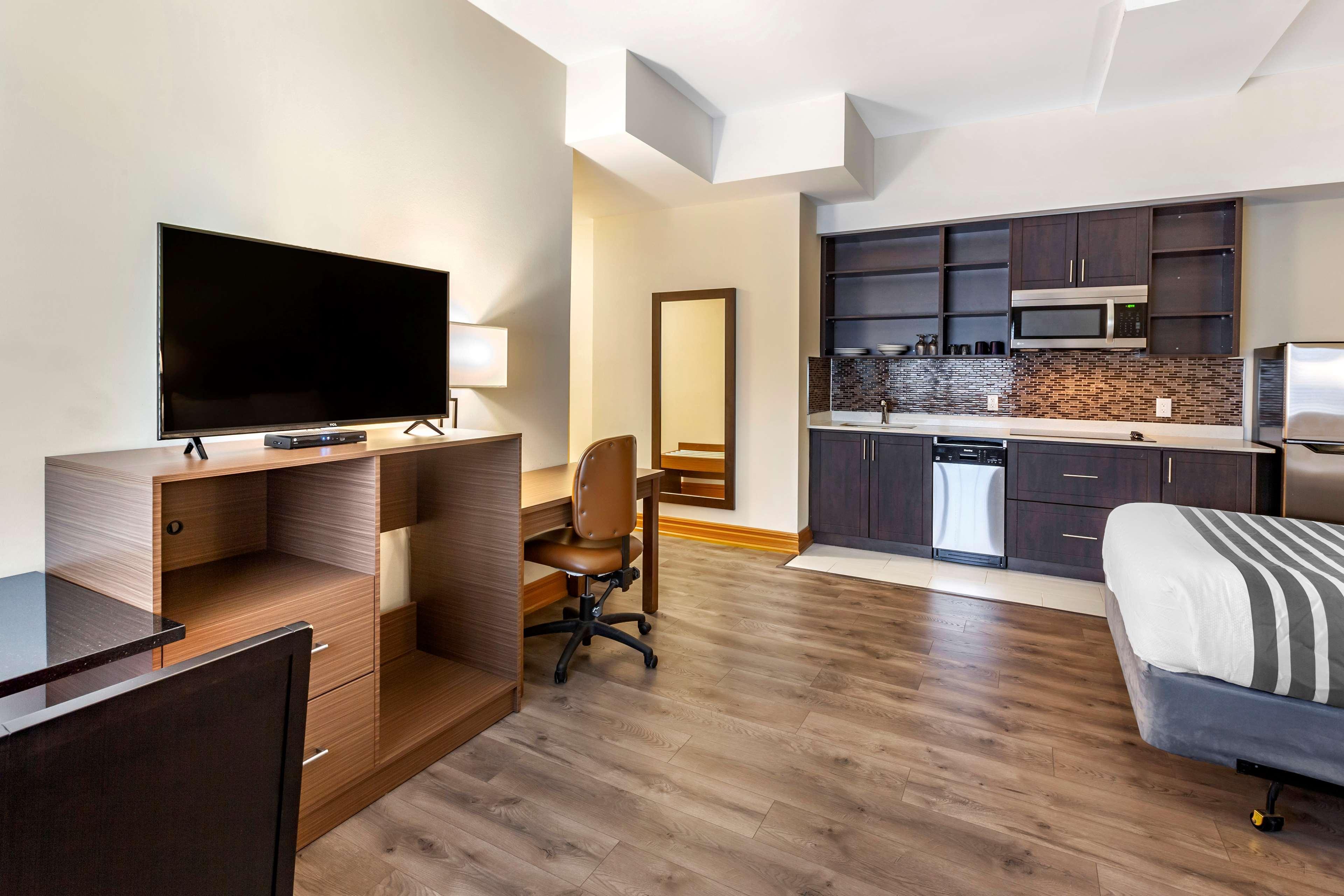 Surestay Plus Hotel By Best Western Кінкардайн Екстер'єр фото