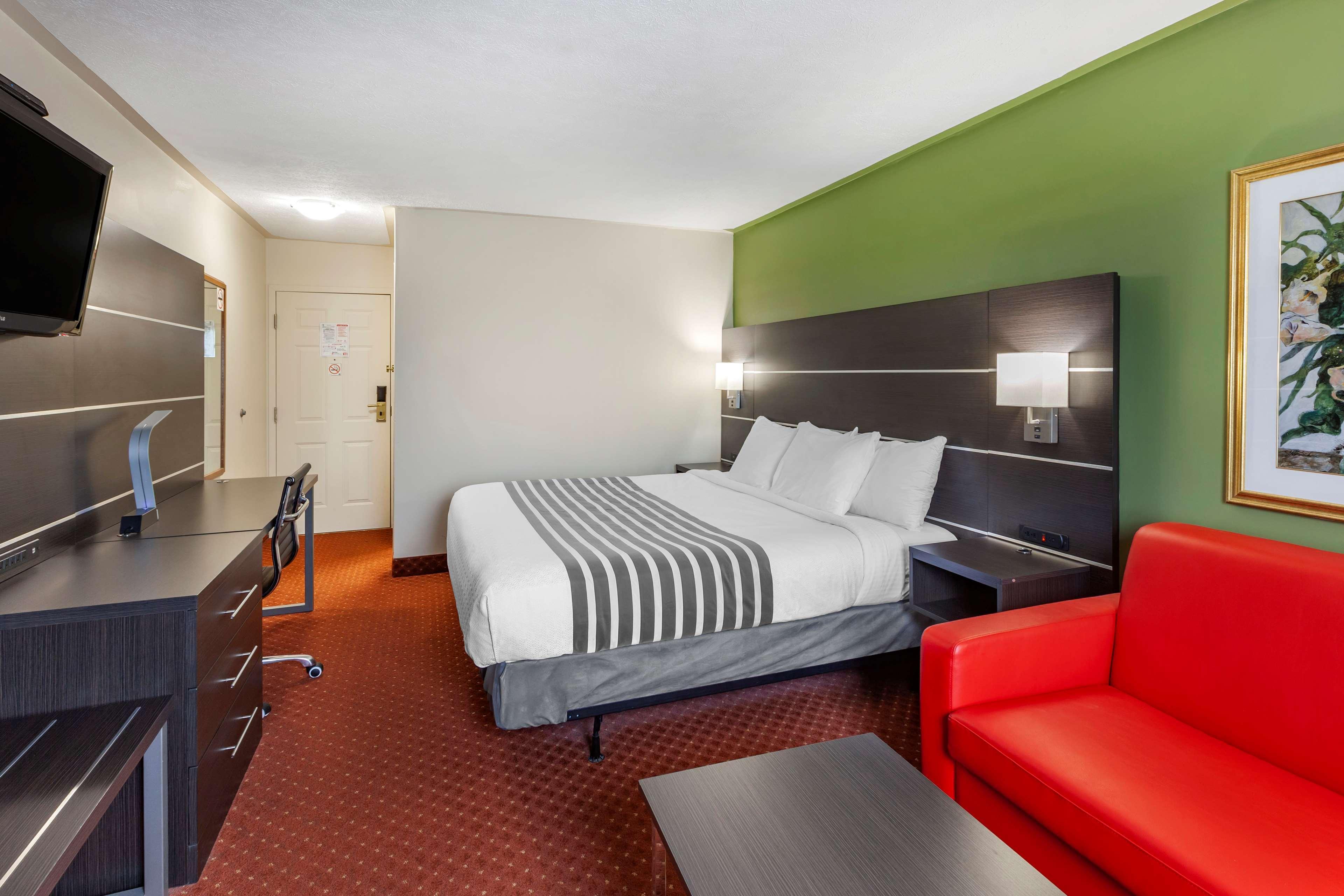 Surestay Plus Hotel By Best Western Кінкардайн Екстер'єр фото