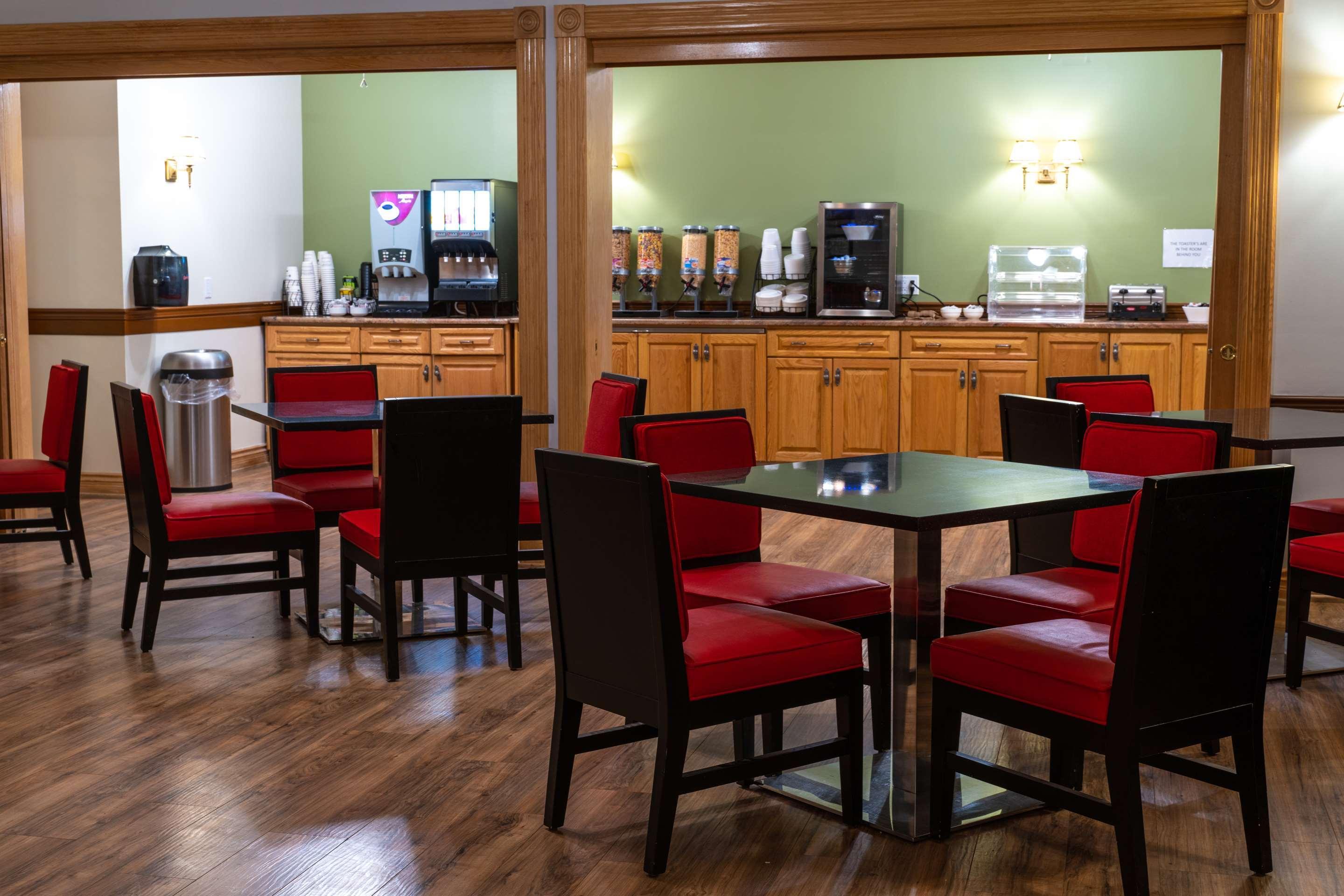 Surestay Plus Hotel By Best Western Кінкардайн Екстер'єр фото