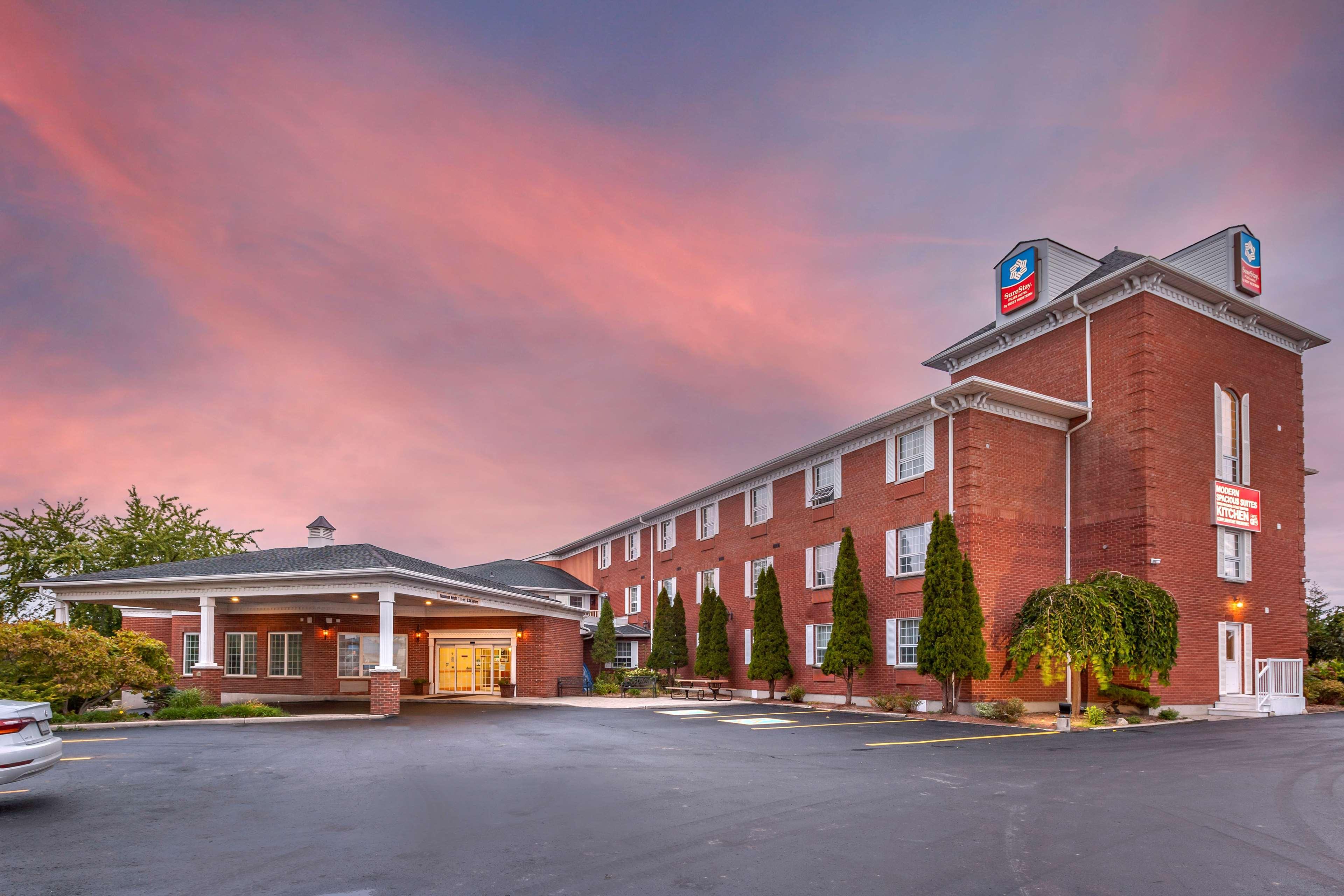 Surestay Plus Hotel By Best Western Кінкардайн Екстер'єр фото