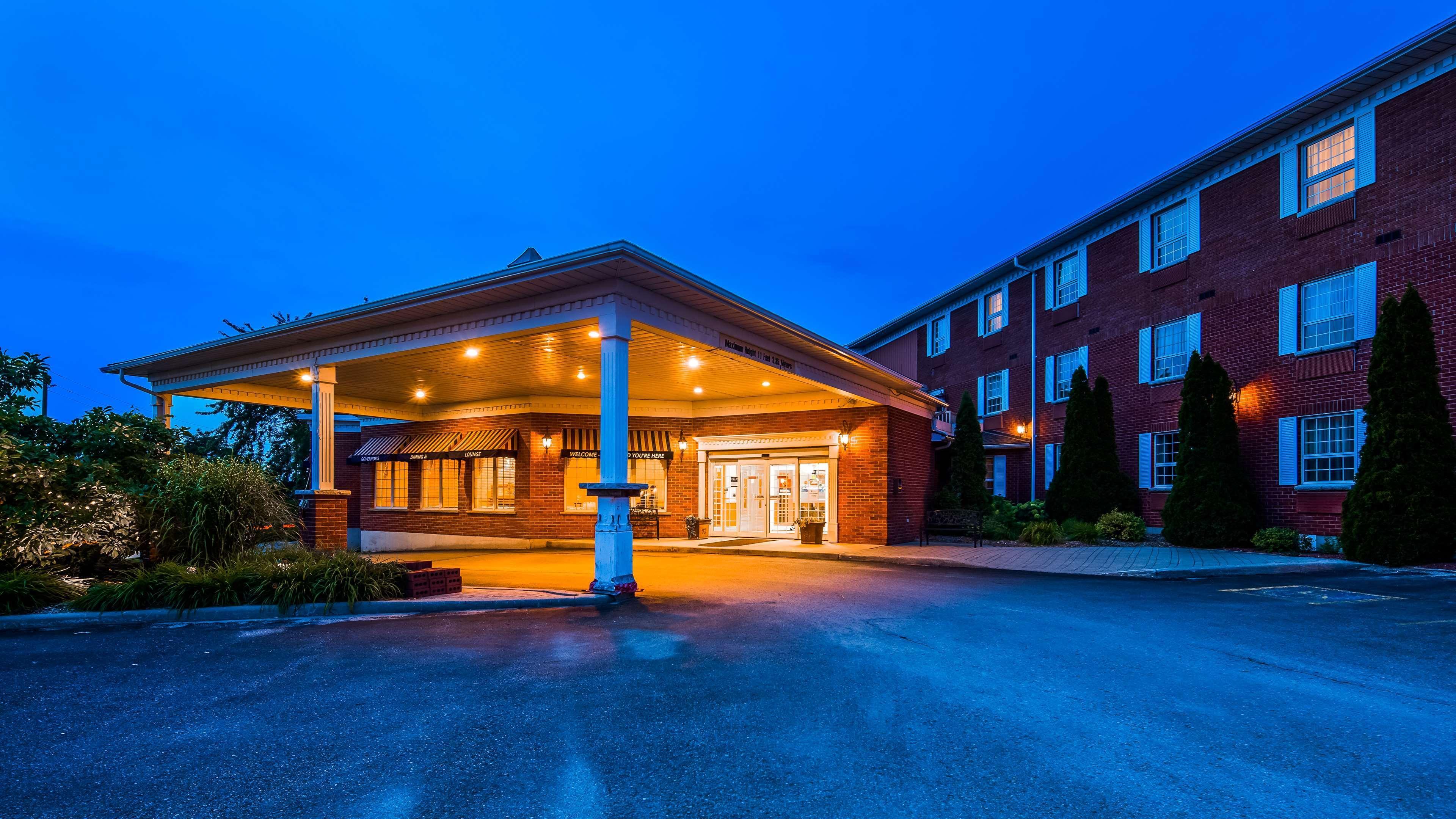 Surestay Plus Hotel By Best Western Кінкардайн Екстер'єр фото